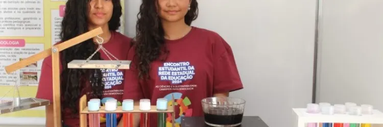 Estudantes reciclam materiais para produzir aparelhos usados em laboratórios de ciência