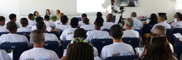 Aulão de revisão prepara internos de complexo penitenciário para provas de certificação do Encceja