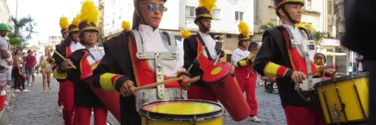 Fanfarras escolares da rede estadual têm destaque no Desfile do 2 de Julho