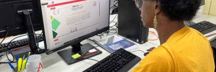 SEC disponibiliza serviço on-line para emissão de certificado dos aprovados na prova Encceja