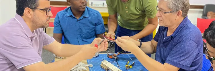 Professores no Maria Felipa Lab