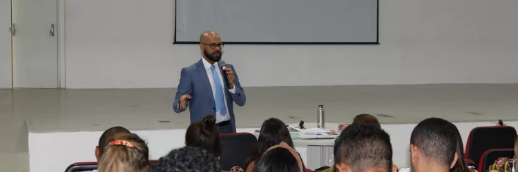 Diretores escolares do Subúrbio de Salvador se reúnem com Ministério Público para discutir sobre exploração sexual Infantojuvenil