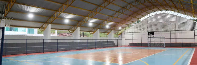 Governo inaugura novo Colégio Estadual em Apuarema e autoriza construção de nova unidade em Itamari