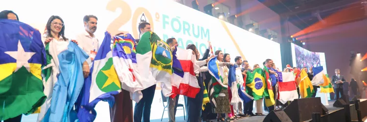 Estande da SEC com projetos de estudantes da rede estadual marca presença no 20º Fórum Nacional da UNDIME