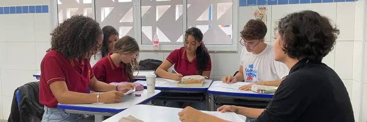 Estudantes da rede estadual de Ibipeba focam em preparação para as avaliações externas 