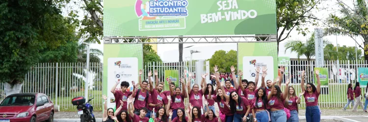 Estudantes apresentam soluções inovadoras na Etapa Territorial do Encontro Estudantil da Rede Estadual, em Ilhéus.