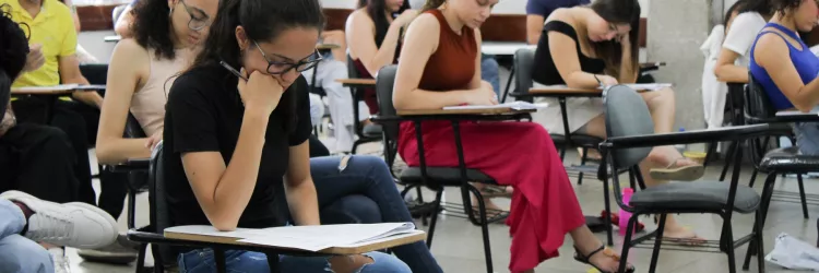 Uesb publica datas de inscrição e de solicitação de isenção do Vestibular 2026