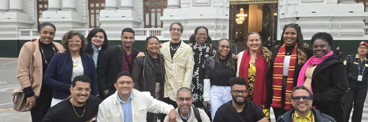 Professores da rede estadual da Bahia apresentam experiências antirracistas no exterior 