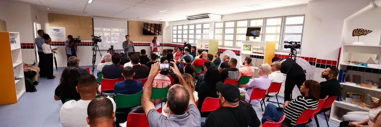 Robótica nas escolas: Bahia capacita professores e entrega kits de robótica para rede estadual de ensino