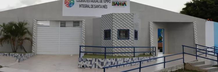 Colégio Estadual de Tempo Integral de Santa Inês recebe teatro e quadra poliesportiva coberta com investimento de R$ 4,5 milhões