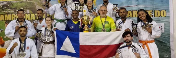 Talentos da rede estadual da Bahia brilham no Pan-Americano de Karatê