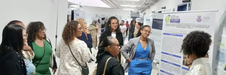 Estudantes da rede estadual apresentam resumo científico em congresso internacional da UNEB, em Salvador
