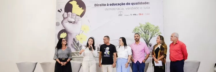Congresso debate democracia e qualidade na educação municipal