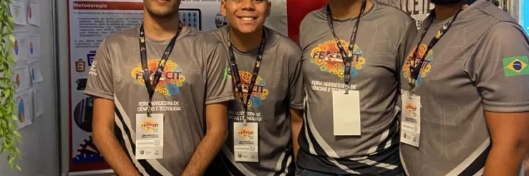 Estudantes apresentam uma plataforma virtual para a gestão eficiente da arborização urbana