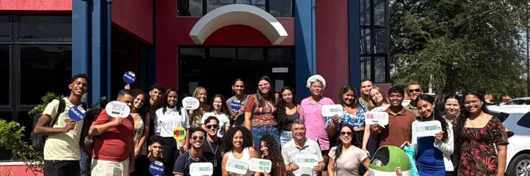 Estudantes da rede estadual participam de simulação de reuniões da ONU, em Salvador