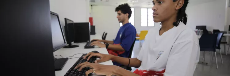 Com prioridade para alunos PcD, Bahia inicia matrículas da rede estadual nesta segunda (12)