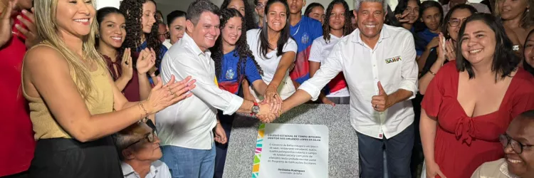 Governo entrega ampliação de colégio estadual em Campo Alegre de Lourdes
