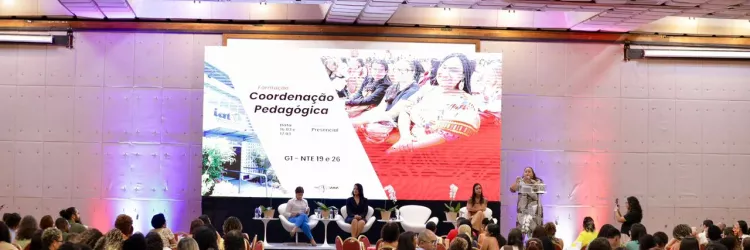 SEC promove encontro com coordenadores pedagógicos para alinhar estratégias de aprendizagem 