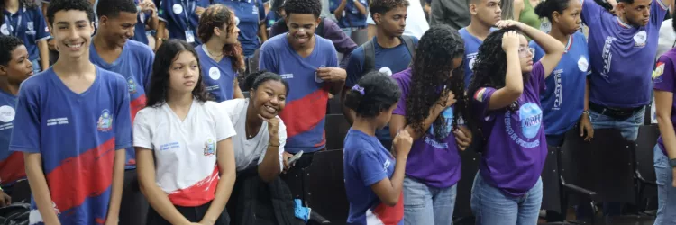 Laboratório Maker fortalece produção científica dos estudantes do Colégio Central