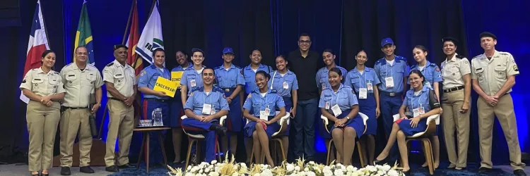 Colégio da Polícia Militar de Ilhéus fortalece protagonismo estudantil em seminário de Ciências