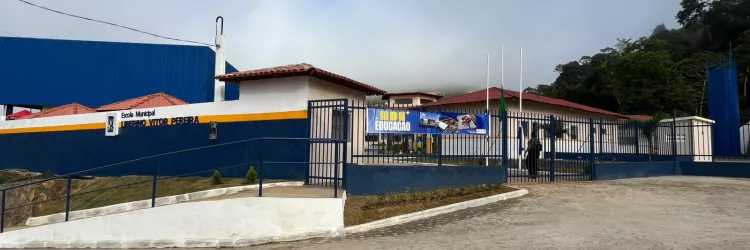 Em Gandu, SEC anuncia mais investimentos e fortalece Educação Básica
