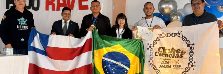 Estudantes de colégio estadual em Catu conquistam primeiro lugar em torneio de empreendedorismo no Equador