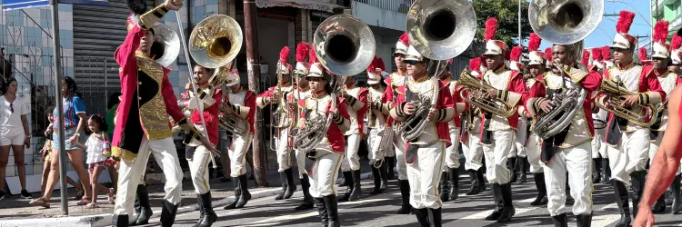 Estudantes da rede estadual levam música, cultura e história para Desfile do 2 de Julho