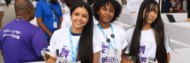 Protagonismo feminino é destaque durante Semana Nacional de Ciência e Tecnologia na Bahia