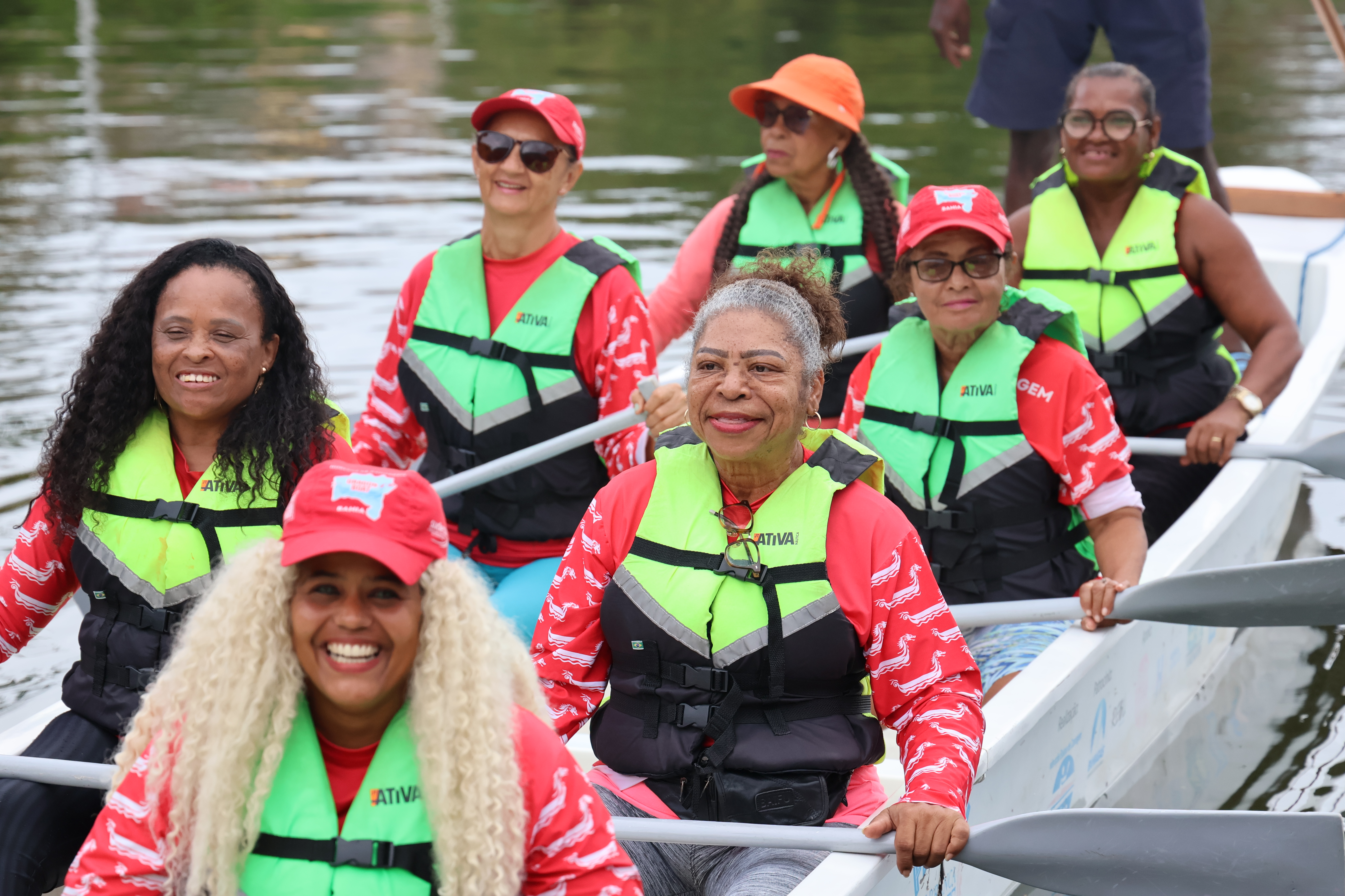 Alunas Dragon Boat - Outubro Rosa