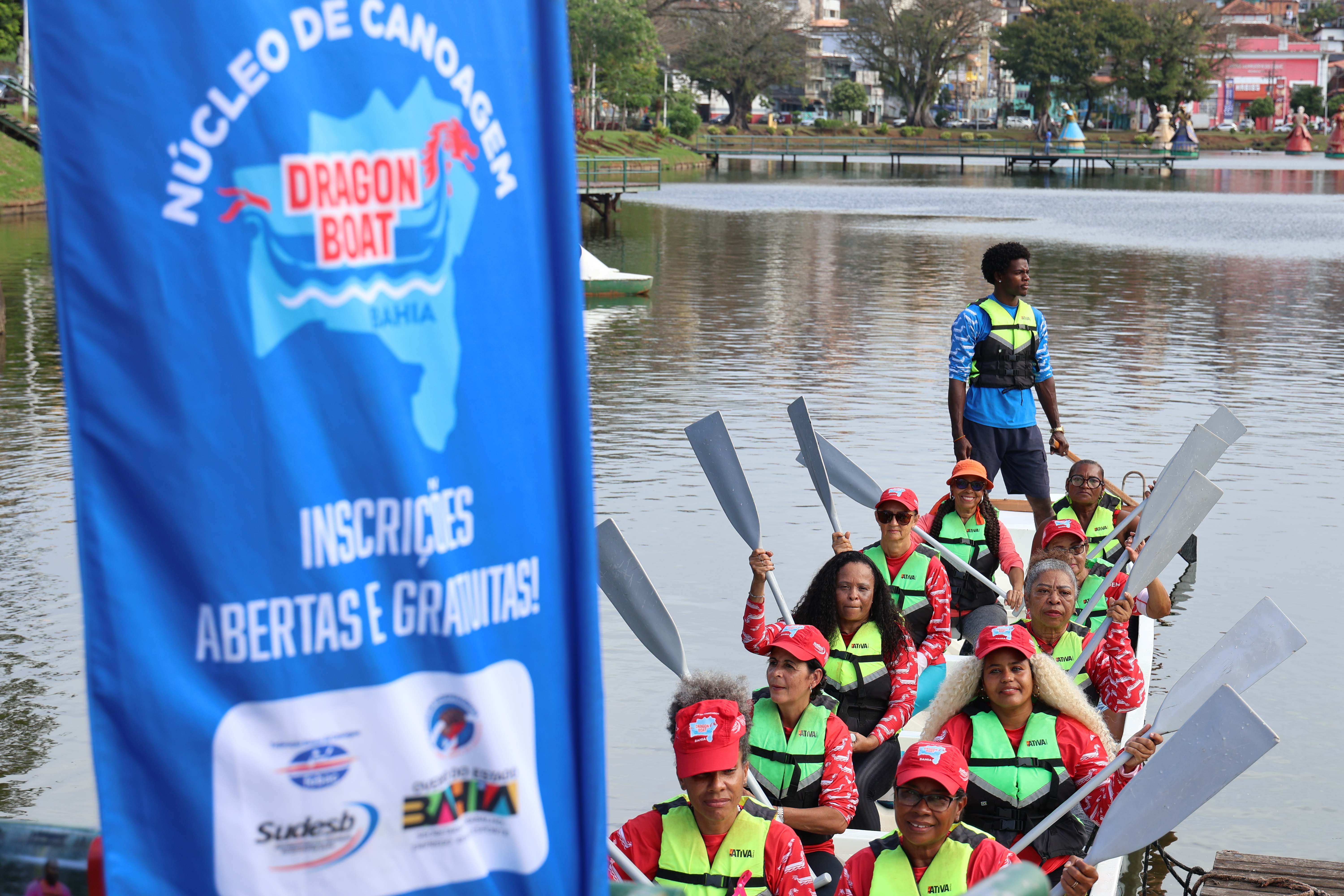 Alunas Dragon Boat - Outubro Rosa