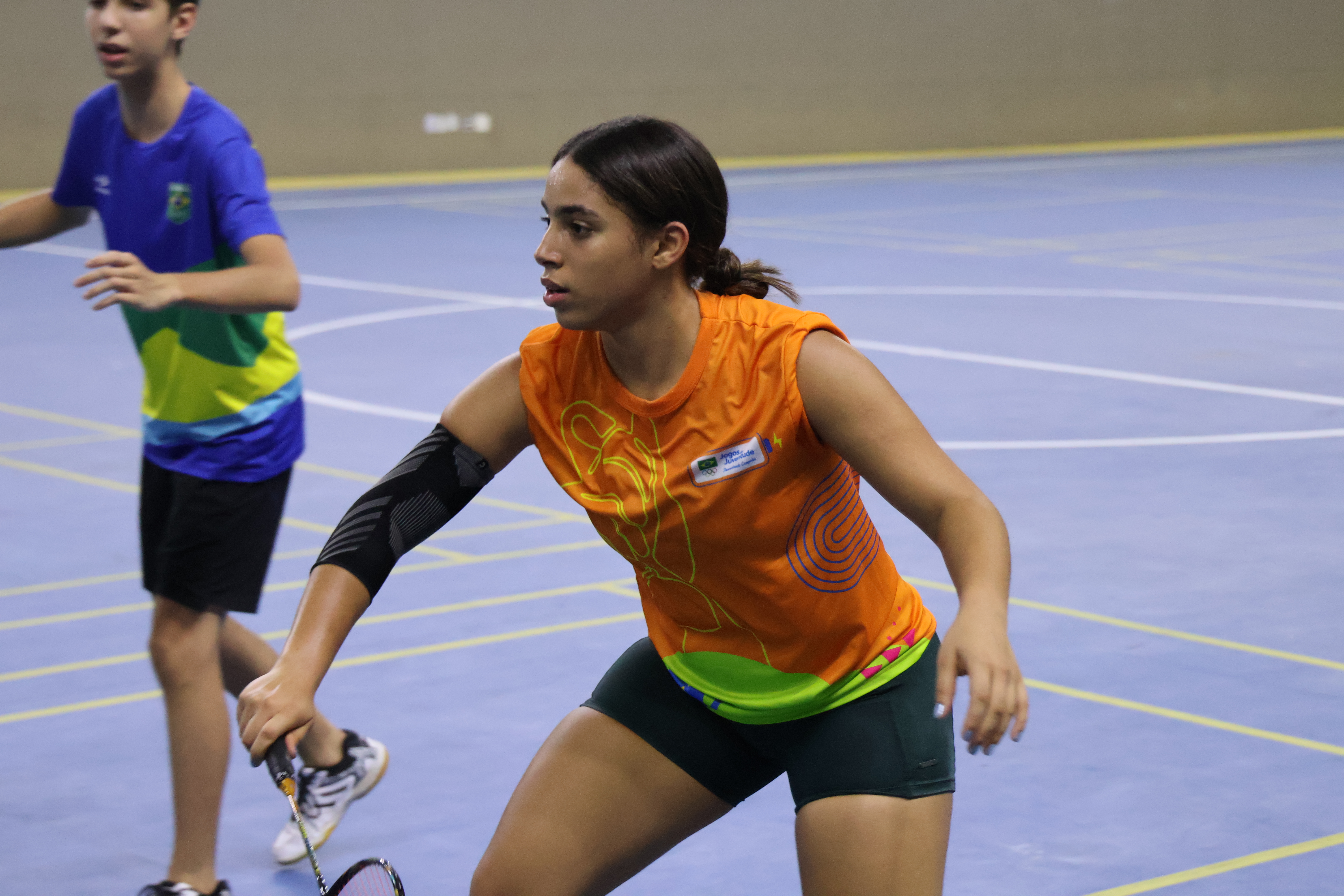Atletas baianos de Badminton treinam na Arena de Esportes