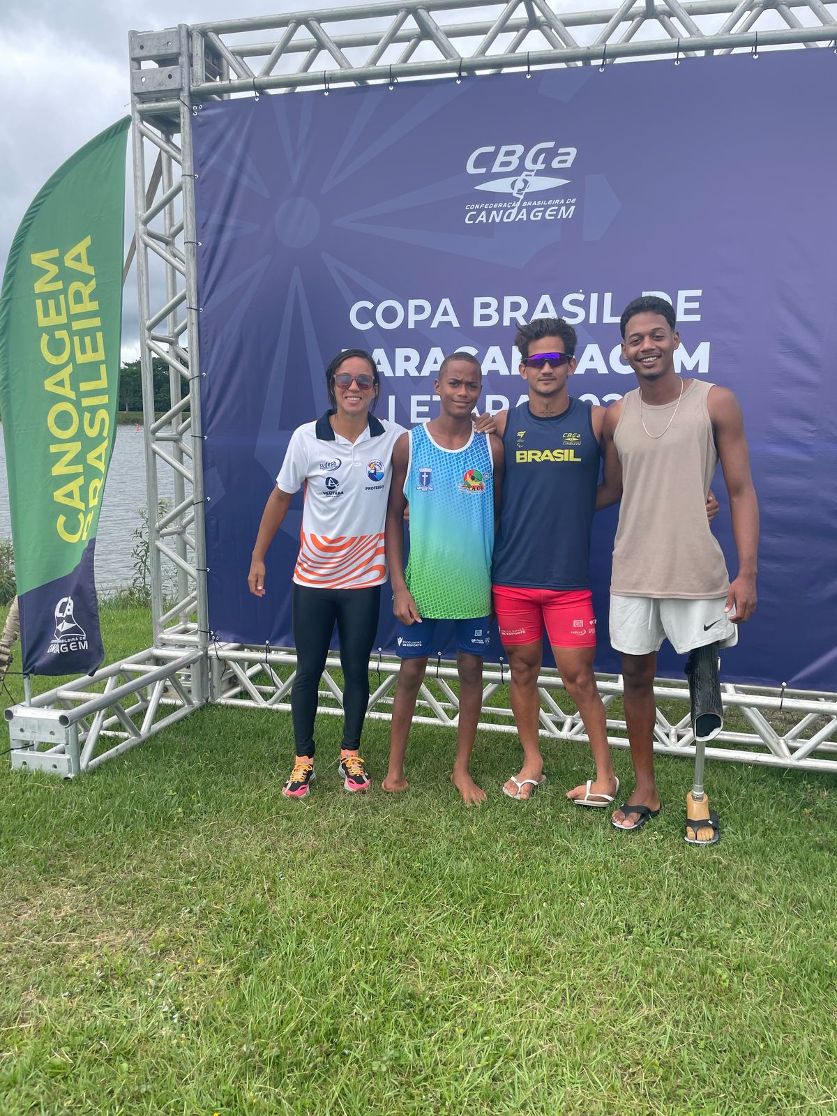 Ingrid, Jonata, Gabriel e João Pedro (da esquerda para direita) 