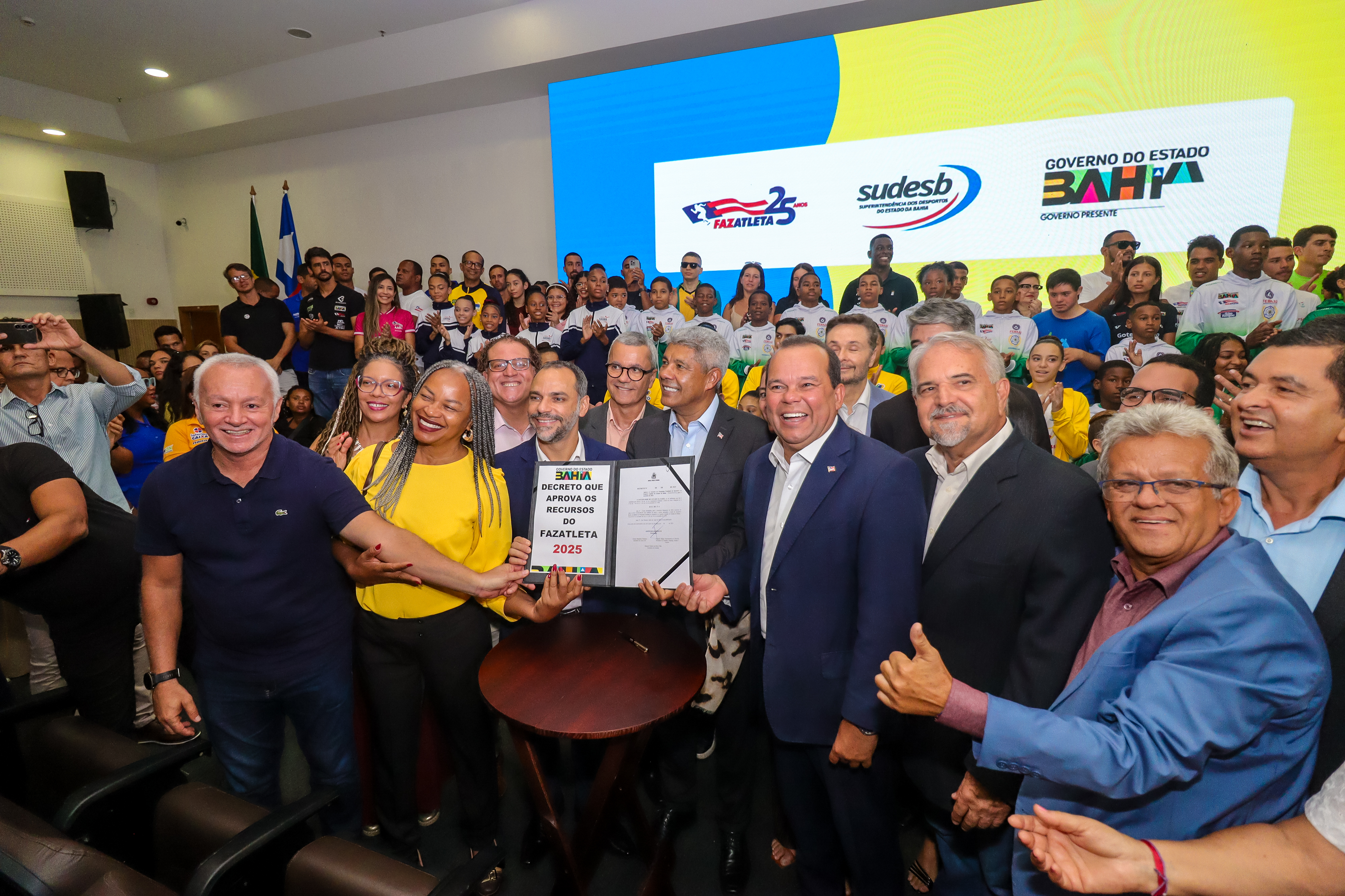 Ato do Lançamento do FazAtleta 22025 
