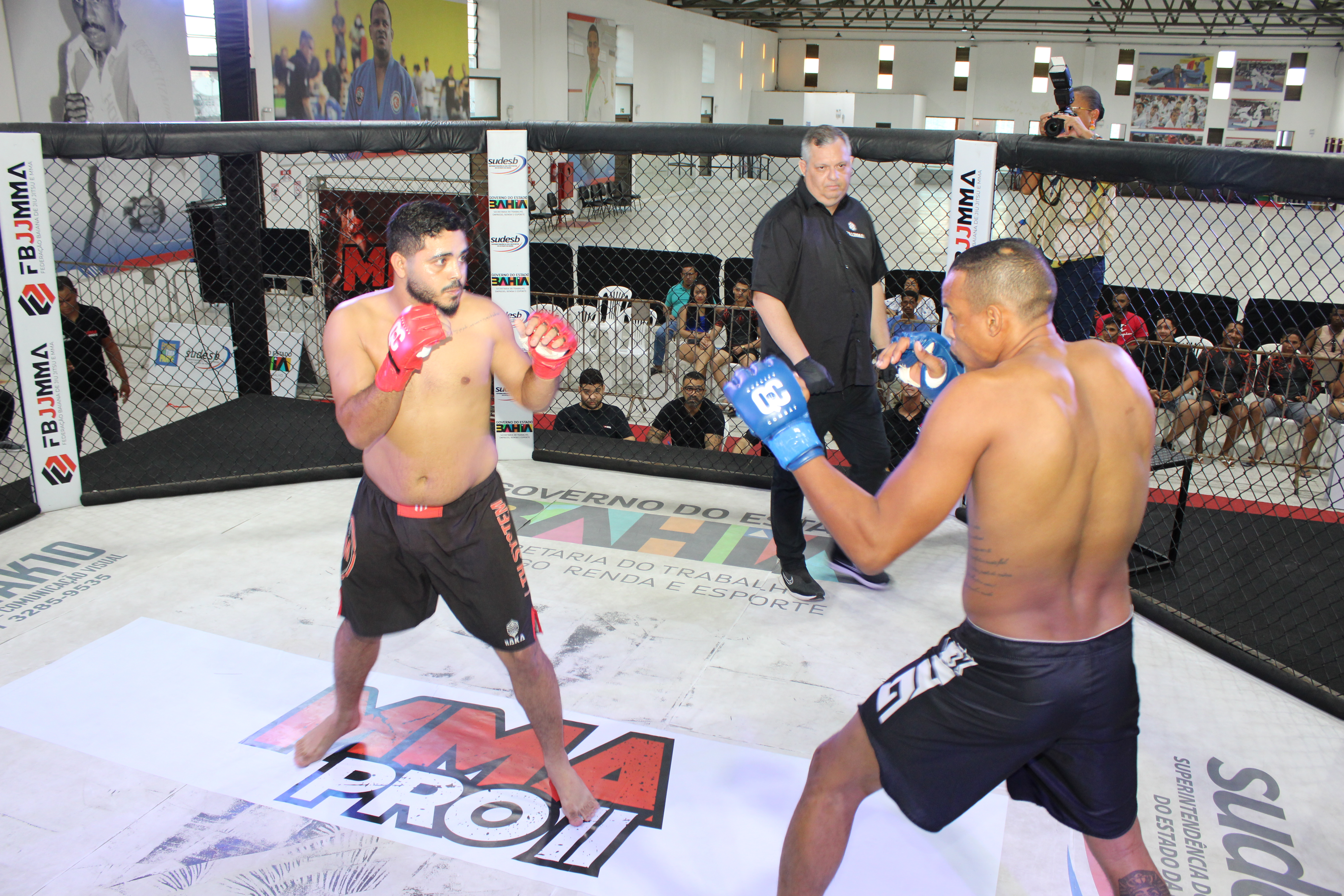 MMA Pro II no Centro de Boxe - 