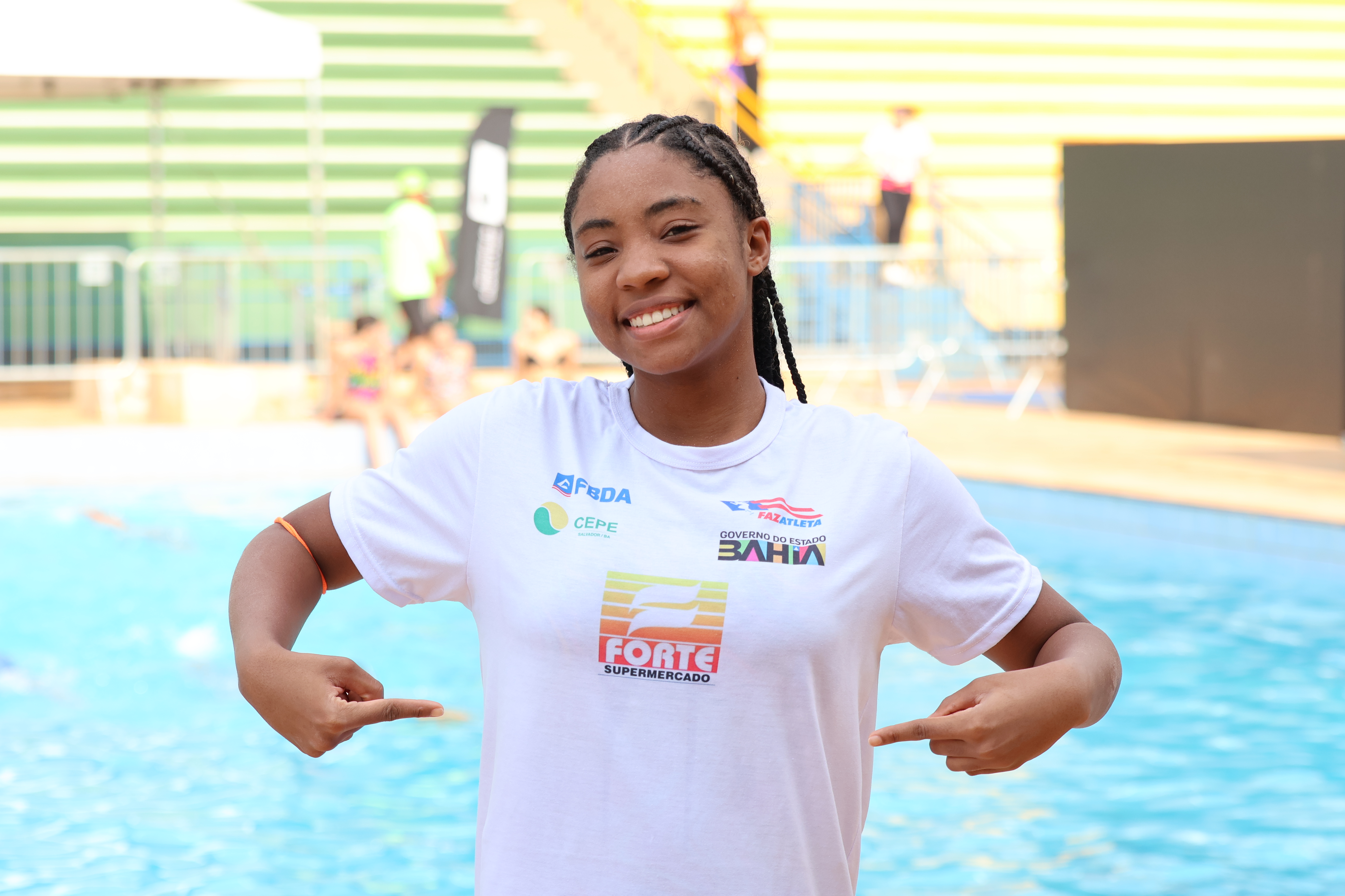 Paula Silva, do Natação em Rede