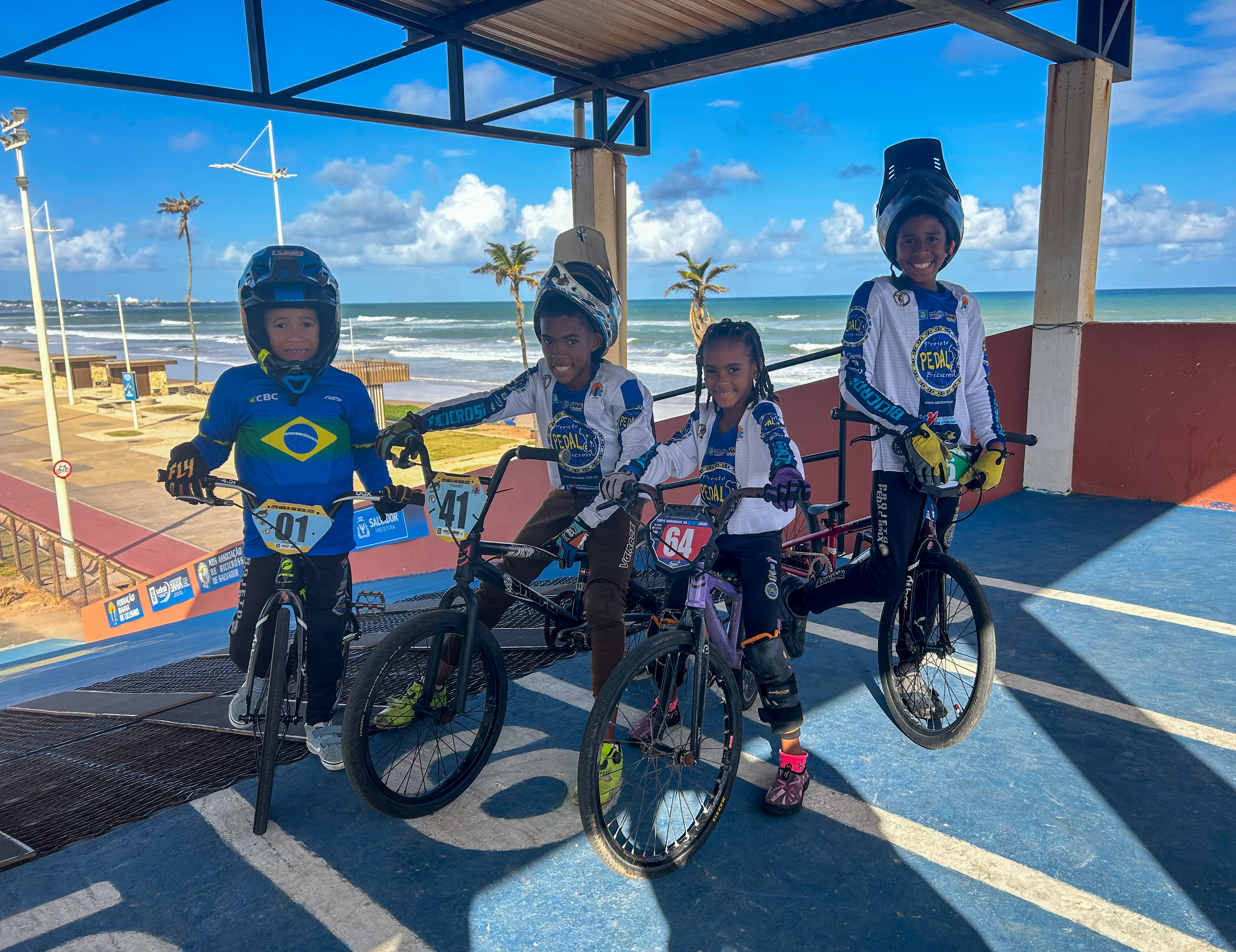 ATLETAS PROJETO PEDAL