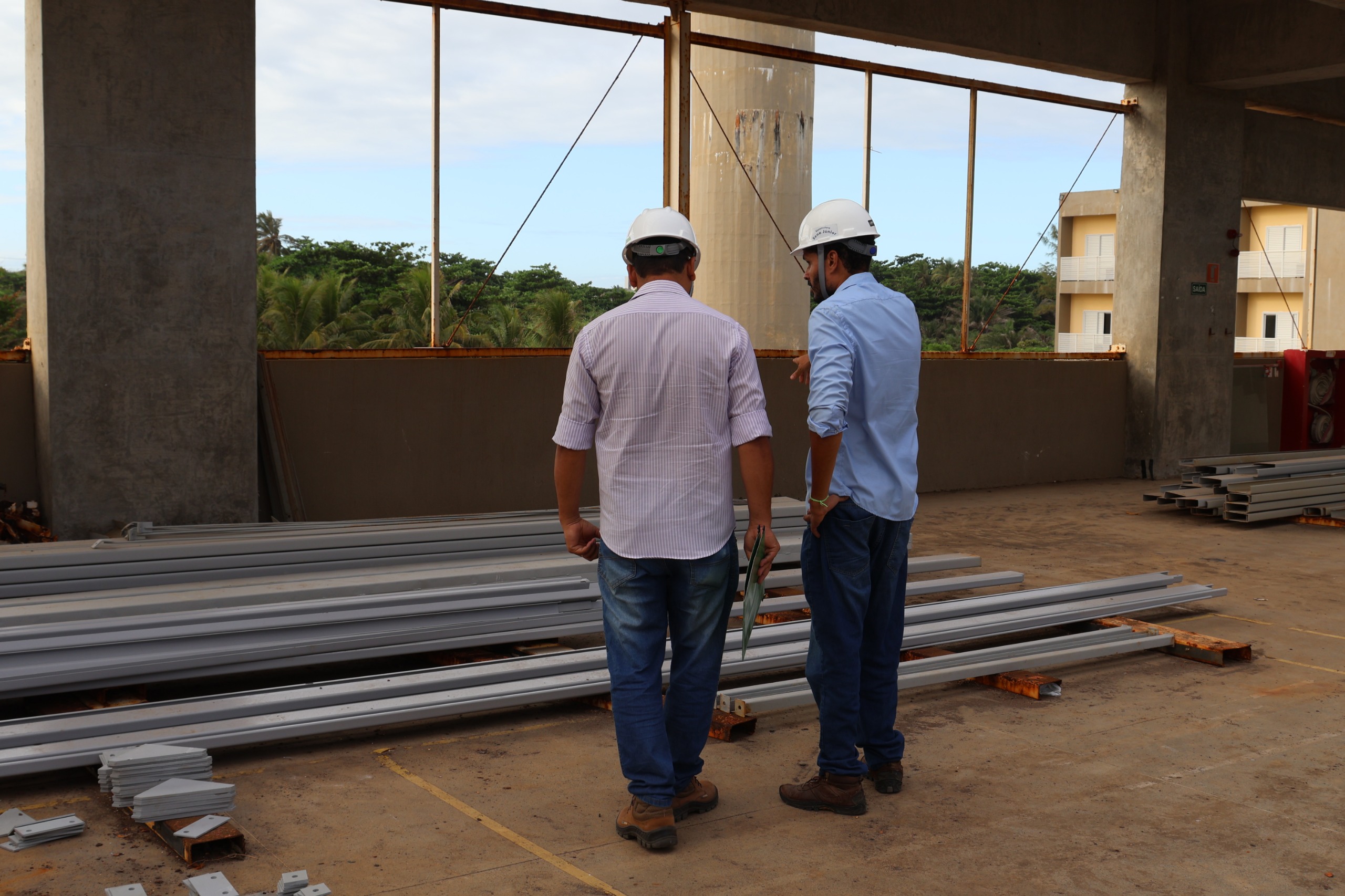Reforma da Arena de Esportes da Bahia avança com substituição de estruturas oxidadas e intervenções na área da piscina