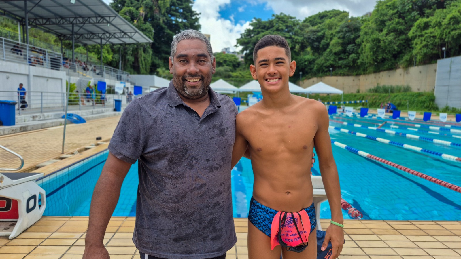 atleta de águas aberta 