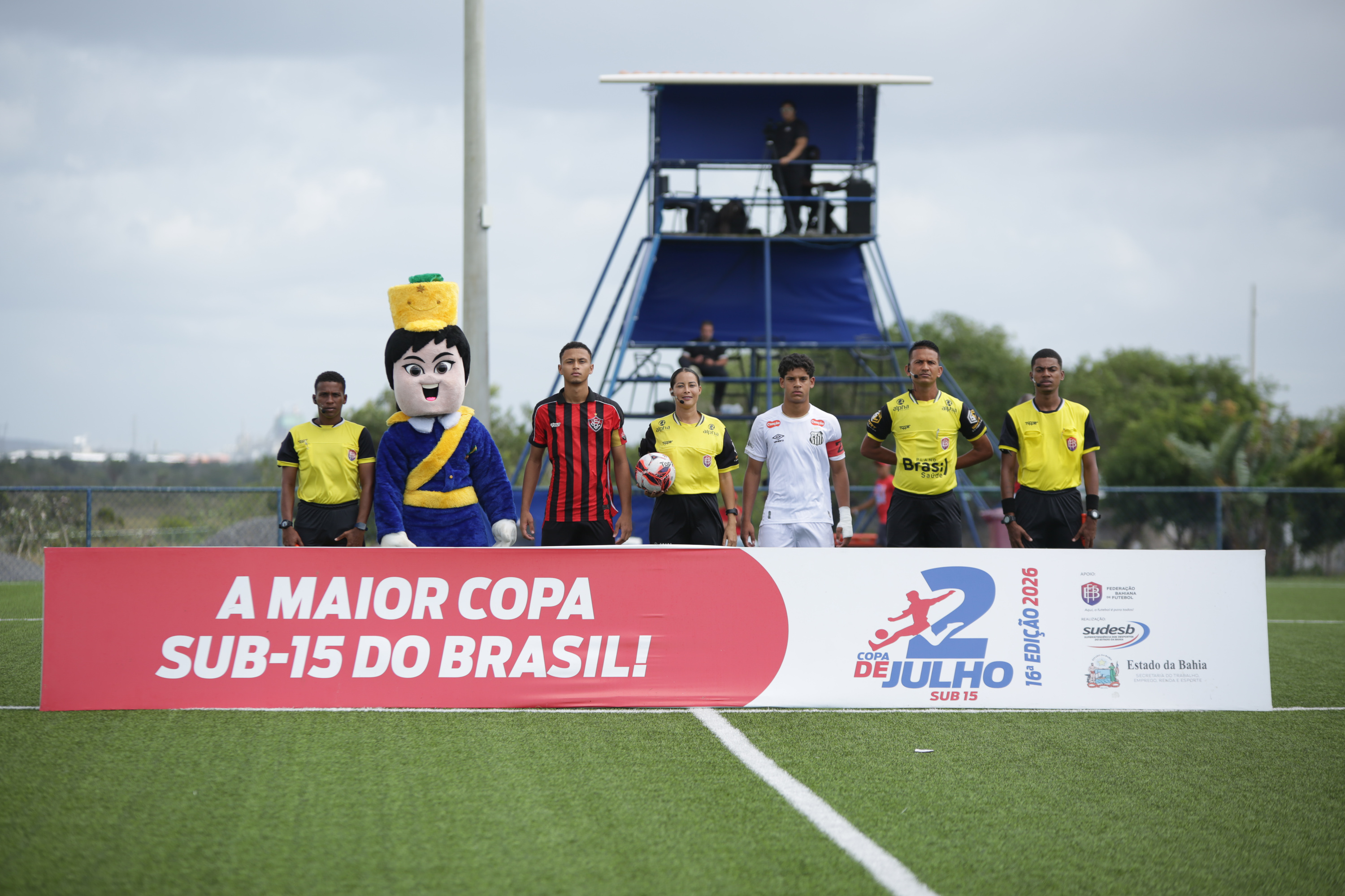 Final foi disputada entre Vitória e Santos.