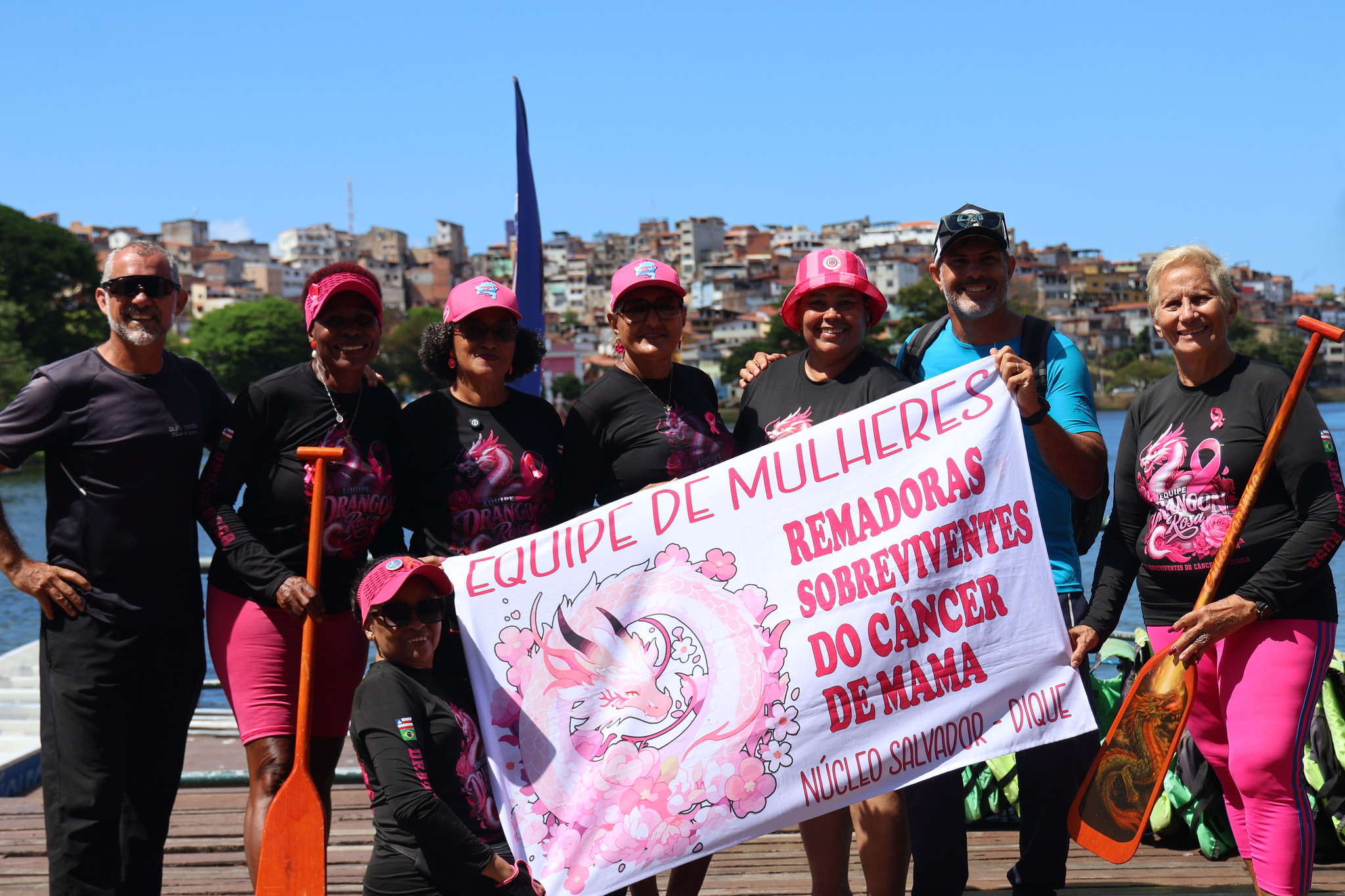 Entre as equipes que participam do projeto no estado está a Sobreviventes de Remo, formada por 16 mulheres que tiveram câncer de mama.