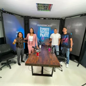 Os apresentadores do SudesbCast, marcus carneiro e Madson Souza, recebem as convidadas Dilma Mendes, exj-ogadora de futebol feminino da Bahia e do Brasil, e a advogada Juliana Simões, responsável pelo Núcleo MAIS MULHERES NO ESPORTE