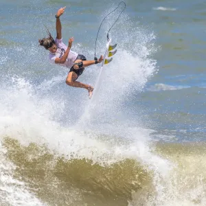 Miguel Cerqueira, surfista baiano.