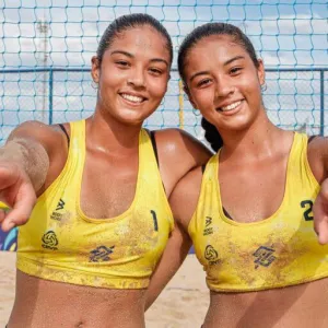 As gêmeas, Maria Antônia Aguiar e Maria Fernanda Aguiar, do voleibol 
