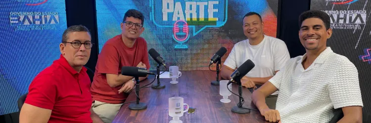 Os convidados Gustavo Miranda e Rodrigo Farias junto com os apresentadores Marcus Carneiro e Madson Souza. Crédito: Divulgação