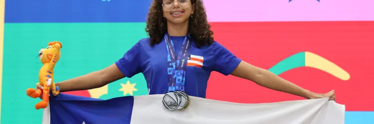 Victoria Rosario Águas Abertas na premiação Jogos da Juventude 2024 - Maurício Viana - Ascom Sudesb