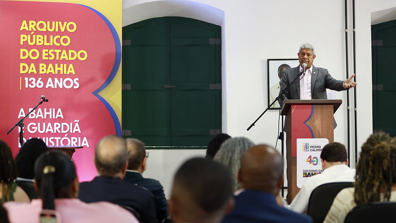 Governo da Bahia recebe certificação internacional ‘Memória do Mundo’ da UNESCO e oficializa sede própria do Arquivo Público