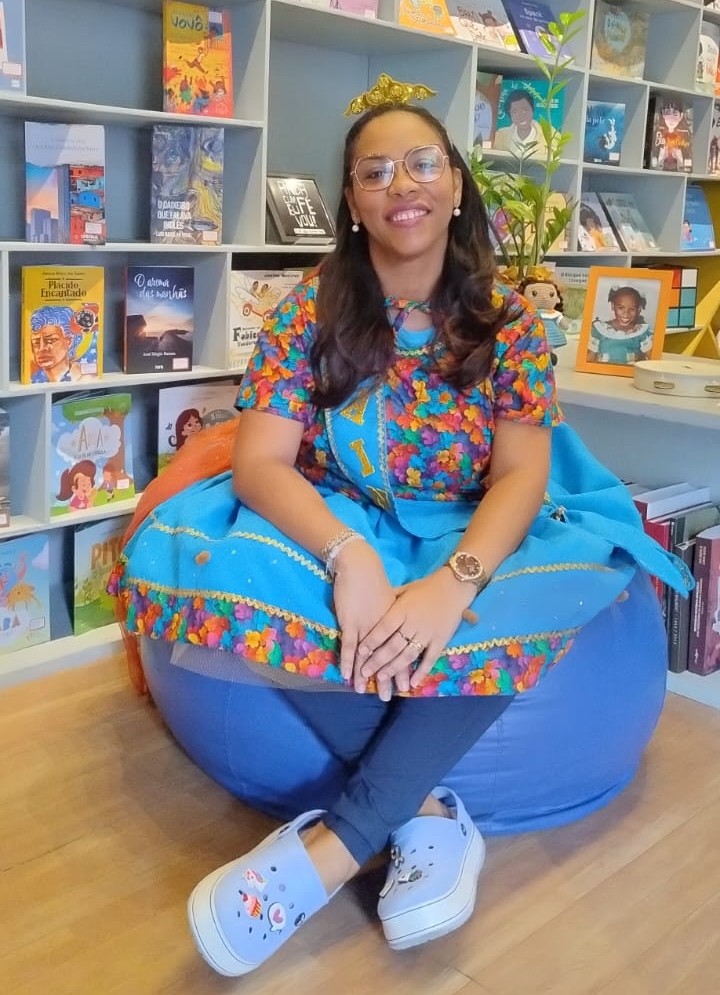 Autora infantil Meire Queiroz