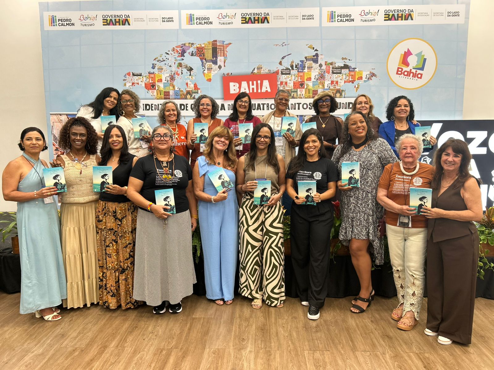Bienal do Livro Bahia 2026: Diversidade e combate à desinformação marcam o segundo dia de programação