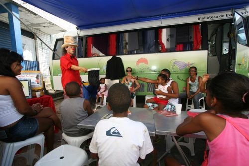 Domingo na Praça, Biblioteca Móvel no Verão
<br><br>Foto Adenilson Nunes/Secom
<br><br>Local Final de Linha  do Nordeste de Amaralina