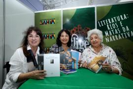 Na foto Heloisa Lima, Lisias Azevedo e Helena Medrado - escritoras.jpeg